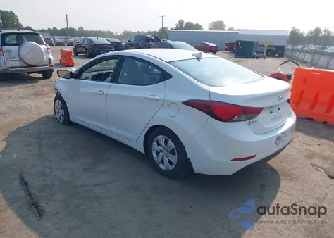 2016 Hyundai Elantra Se/Sport/Limited z USA, uszkodzony, nr VIN 5NPDH4AE9GH794201